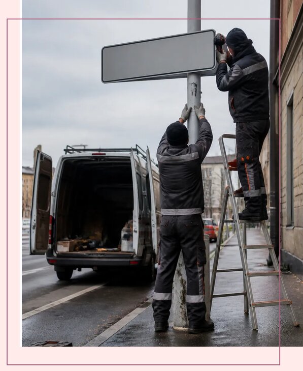 Изготовление уличных указателей под ключ на заказ в Сосновом Боре
